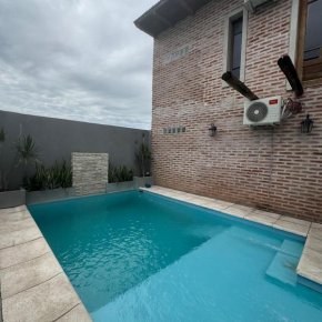 Departamento con Piscina Frente a Carnaval